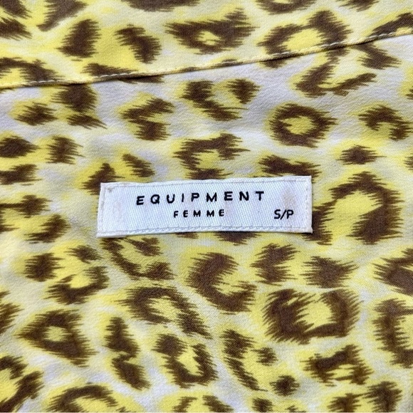 Equipment Slim Signature Leopard Print Silk
Button Down Top Long Sleeve Blouse S - Picture 9 of 11